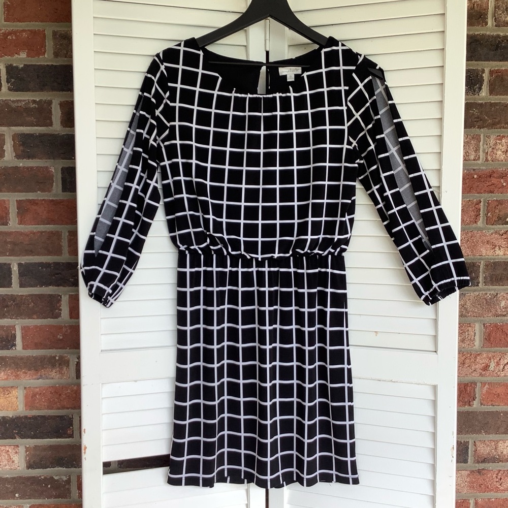 Price Reduction! Charming Charlie Brand Black & White Dress Size S - Picture 5 of 6